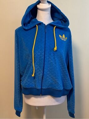 Adidas Originals Adicolor Heritage Now Velour Zip Hoodie.